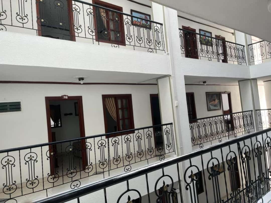 Hotel Davinci Calarcá Extérieur photo