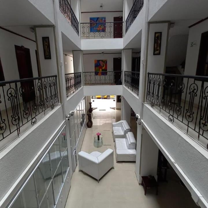 Hotel Davinci Calarcá Extérieur photo
