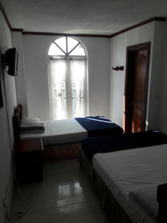 Hotel Davinci Calarcá Extérieur photo