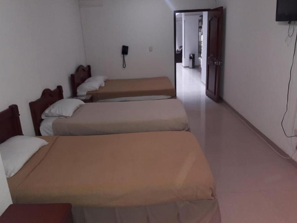 Hotel Davinci Calarcá Extérieur photo