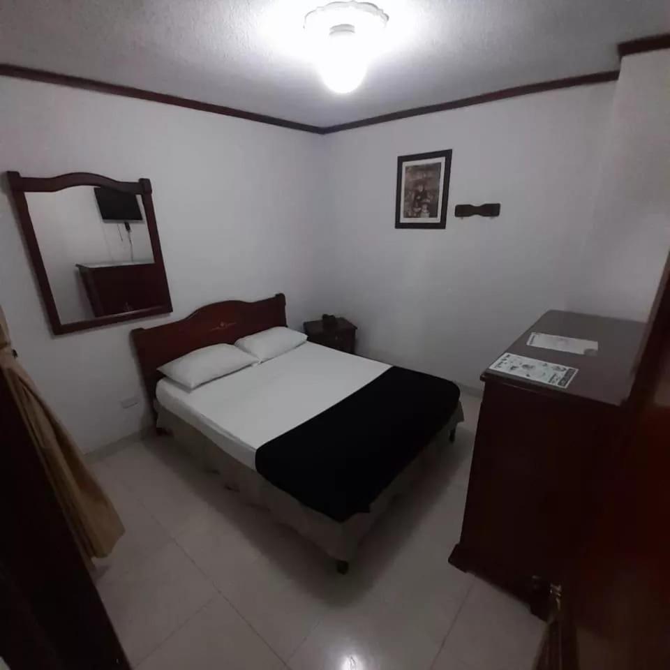 Hotel Davinci Calarcá Extérieur photo